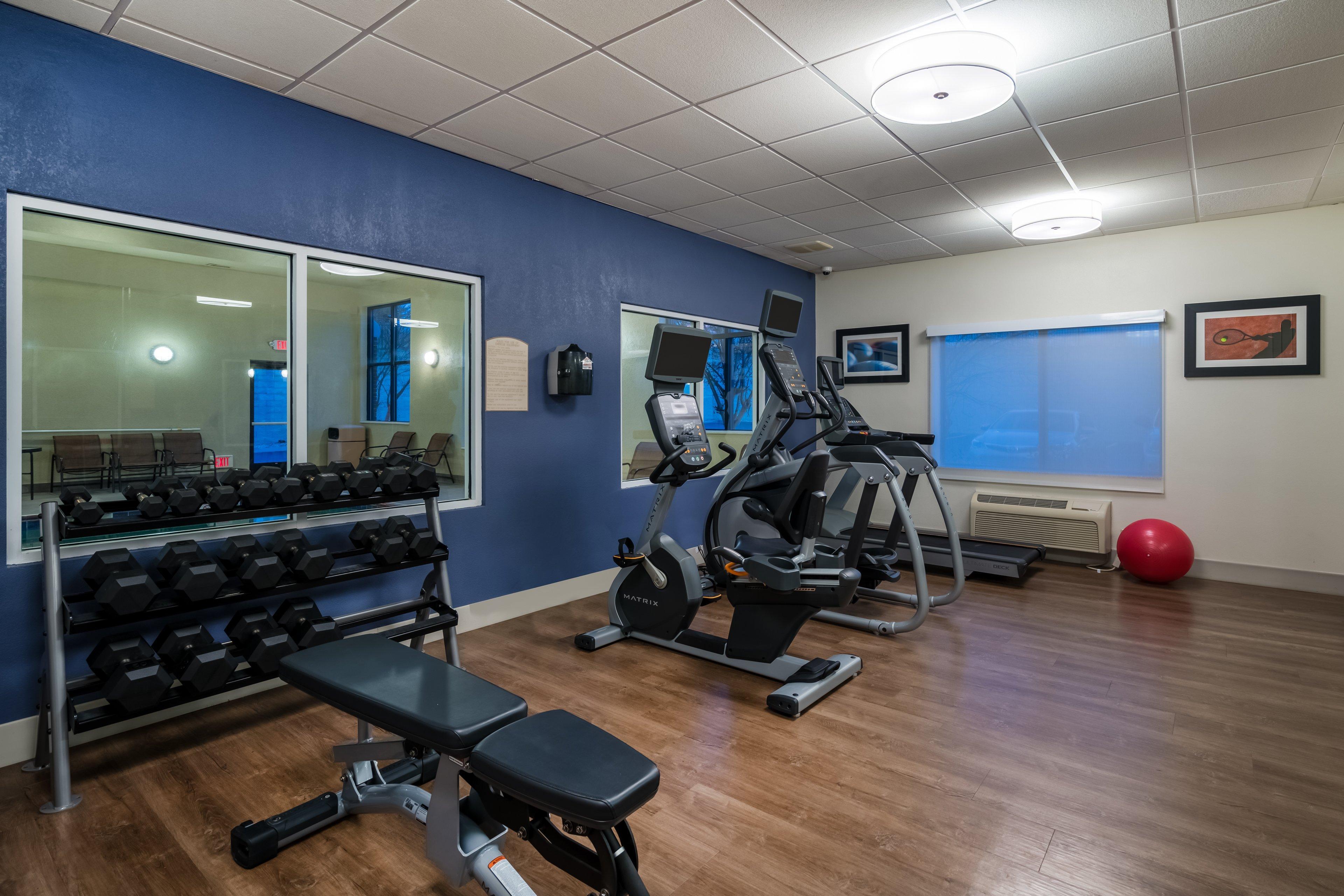 Holiday Inn Express & Suites Rocky Mount Smith Mountain Lake By Ihg Ngoại thất bức ảnh