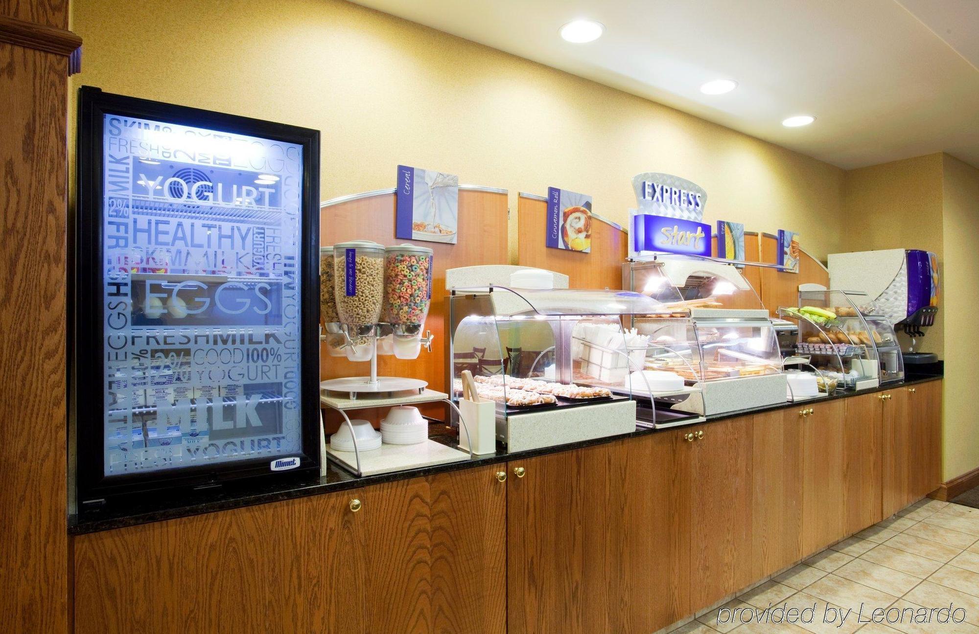 Holiday Inn Express & Suites Rocky Mount Smith Mountain Lake By Ihg Nhà hàng bức ảnh